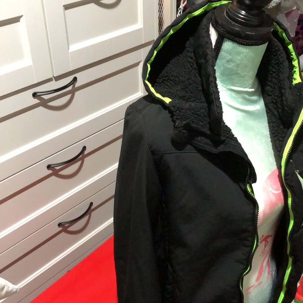 Boys jacket xl